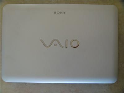 Sony VAIO VPCM121AX/w VAIO PCG 213 13L WEBCAM 10.1 1GB 250GB Netbook 