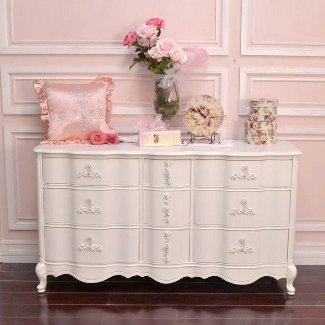 8710   Shabby White Rose 9 Drawer Dresser