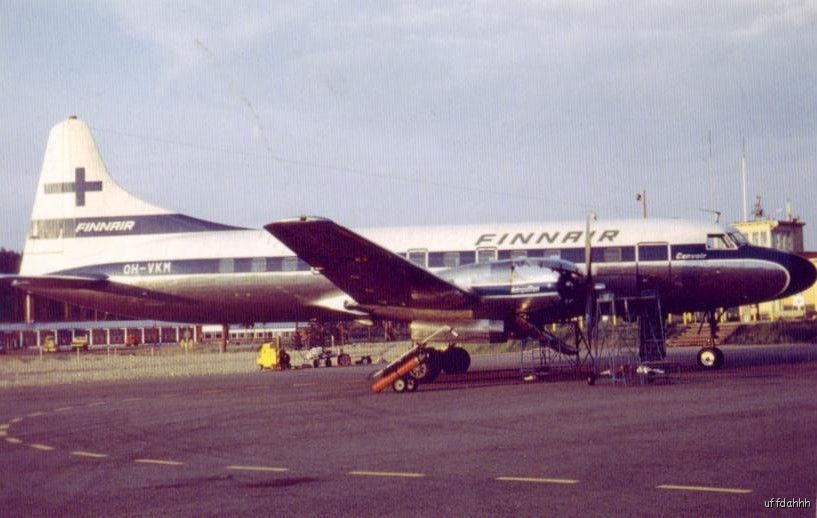 AVIATION POSTCARD 212 FINNAIR CONVAIR CV 340  