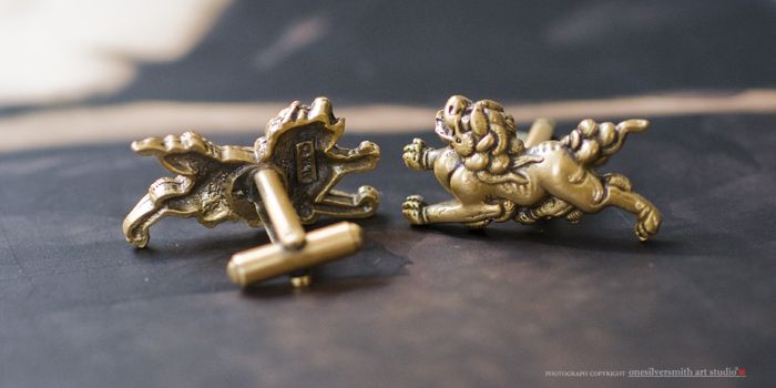 Lion Cufflinks New York City Museum Store Replica 1998  