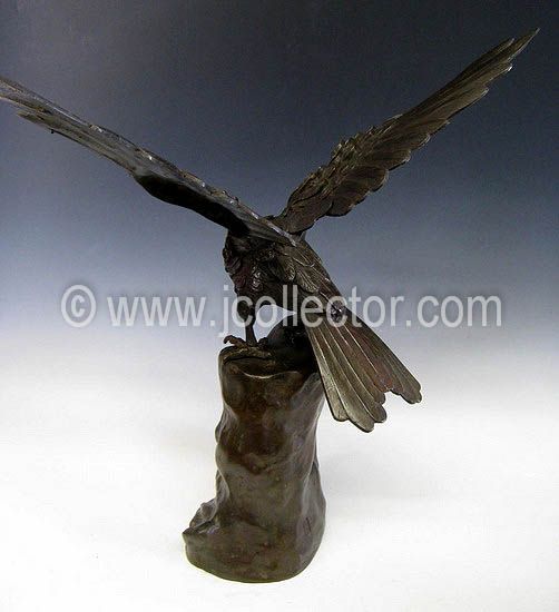 Japanese Bronze Hawk Okimono  