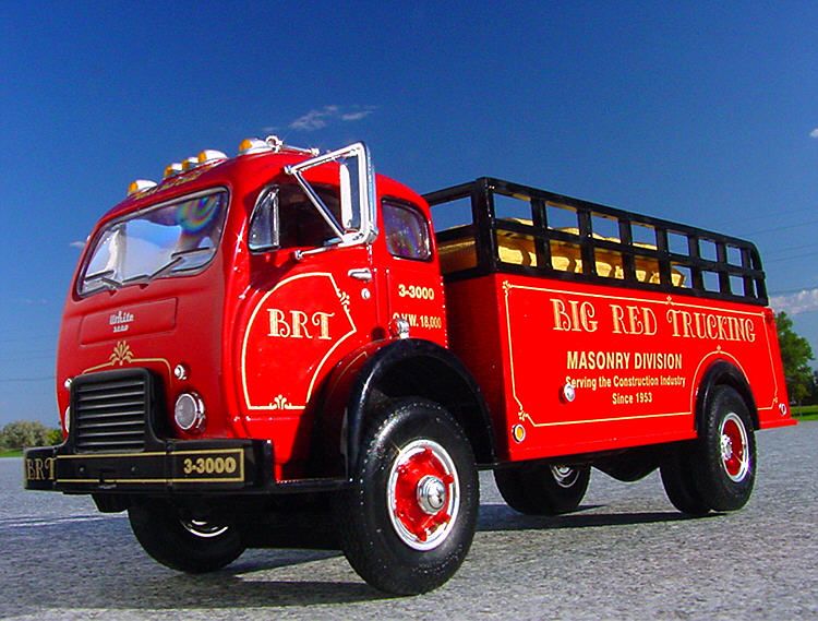 VR   1953 BIG RED TRUCKING MASONRY TRUCK   First Gear  