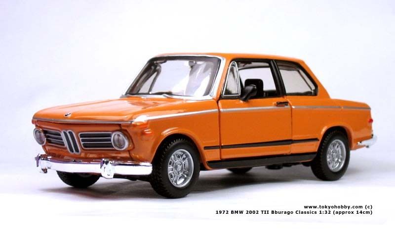 1972 BMW 2002 TII Bburago Classics 132 o  