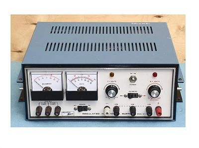 The power supply is offered as described; what you see in the photo is 