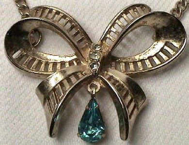 VINTAGE CORO PEGASUS AQUA BOW DROP NECKLACE W/ORG/TAG  