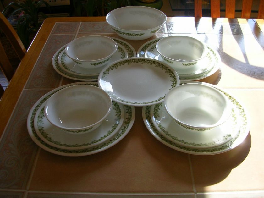 14 PC SET RETRO CORELLE SPRING BLOSSOM CRAZY DAISY DINNERWARE DINNER 