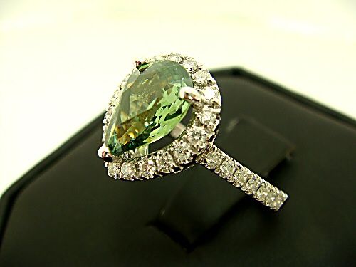 78CT VVS DEMANTOID GARNET W/ .68CTW OF 42 WHITE DIAMONDS ENGAGEMENT 