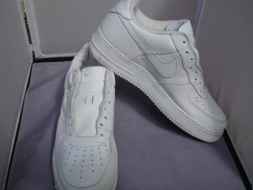 AUTHENTIC RETRO NEW MISMATCHED NIKE AF 1 SIZE 9.5  