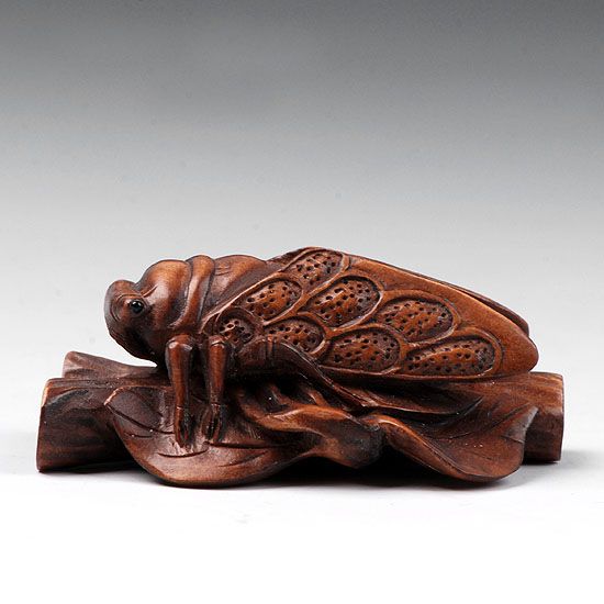 Hand Carved Boxwood Wood Netsuke Carving Sculpture Cicada On Wood 