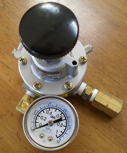 SMC 10  IR202 02BG PRECISION PNEUMATIC REGULATOR  