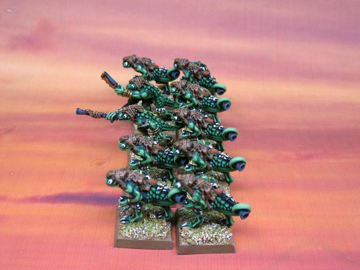 Warhammer well painted Chameleon Skinks unit  