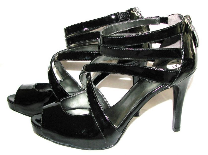 GUESS PATENT BLACK PEEP TOE SHOES PUMPS SZ 7.5 NEW  