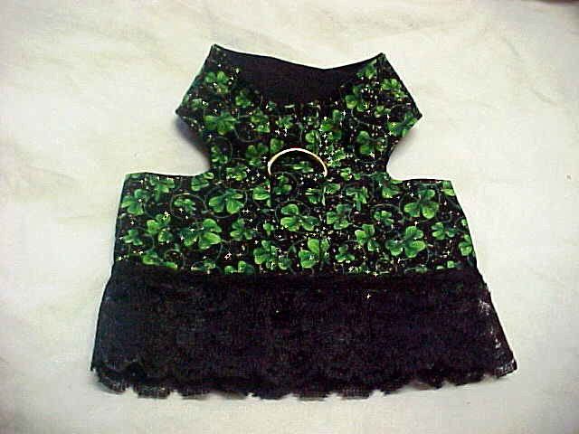 Pet outfit x small dog or cat Black shamrocks  