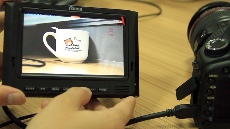  hd camera monitor do not drop resolution when you recording on canon 