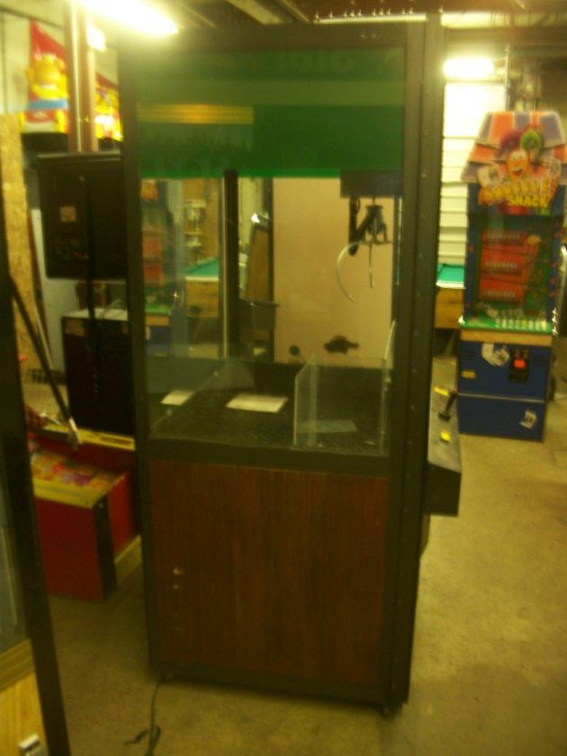   skill crane clawmachine amusement coin operated redemption  