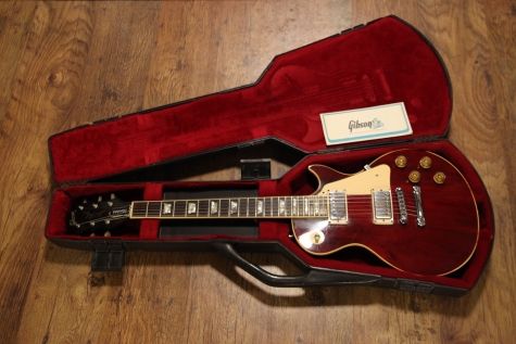 1979 Gibson Les Paul Standard in wine red   with original case  