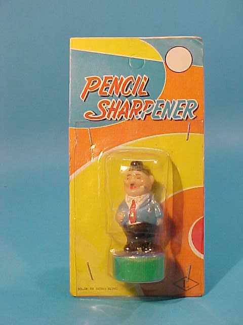 VINTAGE OLIVER HARDY PENCIL SHARPENER on CARD ca 1960s  