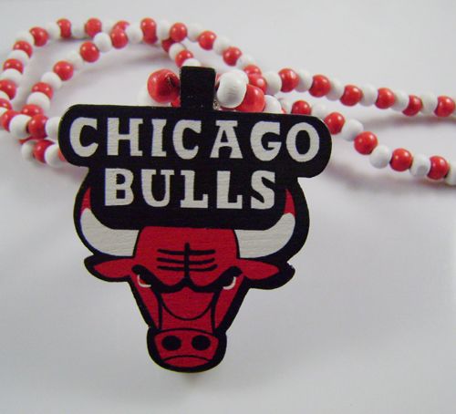   Chicago bulls Piece Good wood necklace goodwood nyc jewelry back red